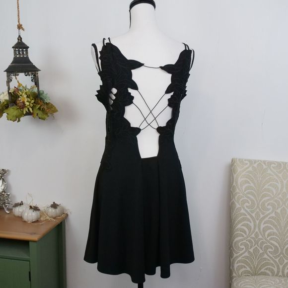 Free People Open Back Cut Out Leaf Fit Flare Dress - Picture 1 of 10